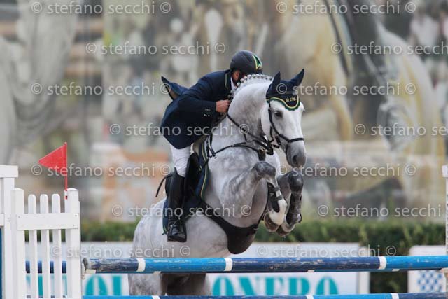 TONALI_LIMBO_GIO CAV 2011_SS3_9651.jpg